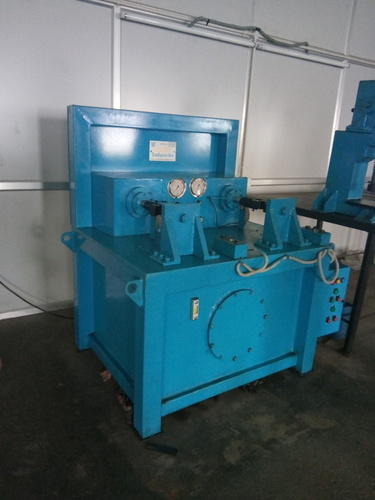 hydraulic-clamping-machine-500x500